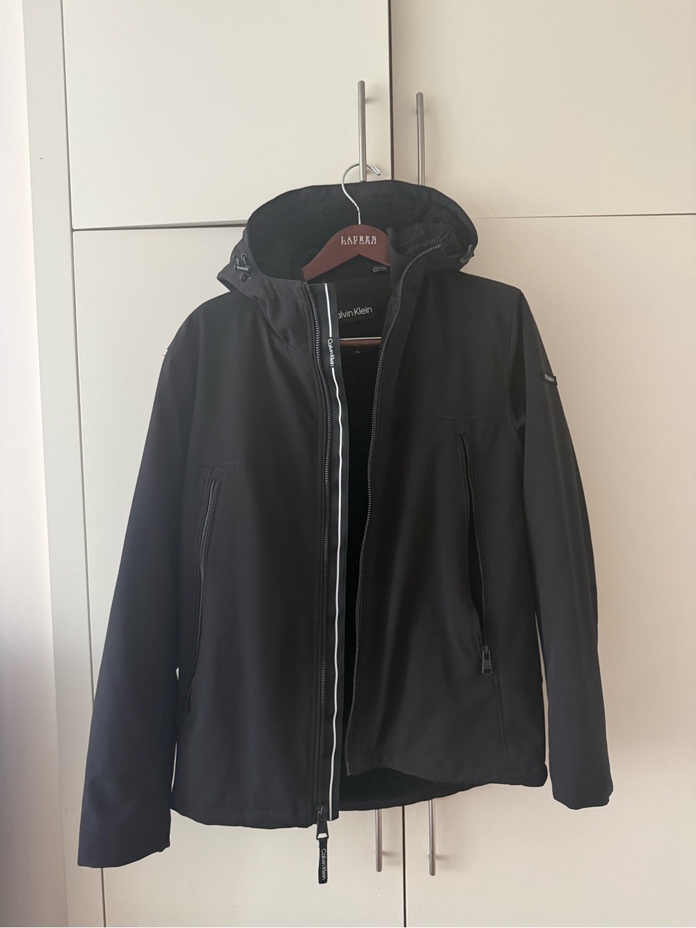 Men’s Sherpa Lined Infinite Stretch Soft Shell Jacket M
